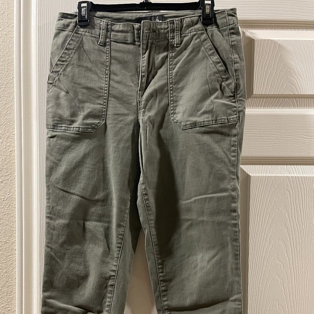 1822 Denim Women's Army Green Straight Leg Pants